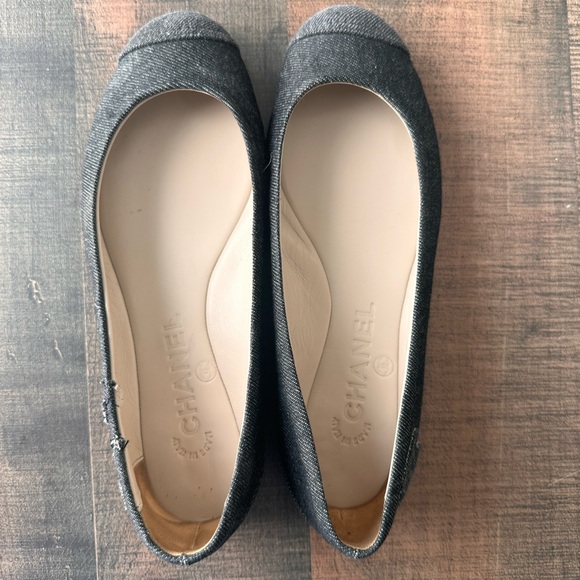 Chanel Denim Ballerina Flats - Picture 2 of 6